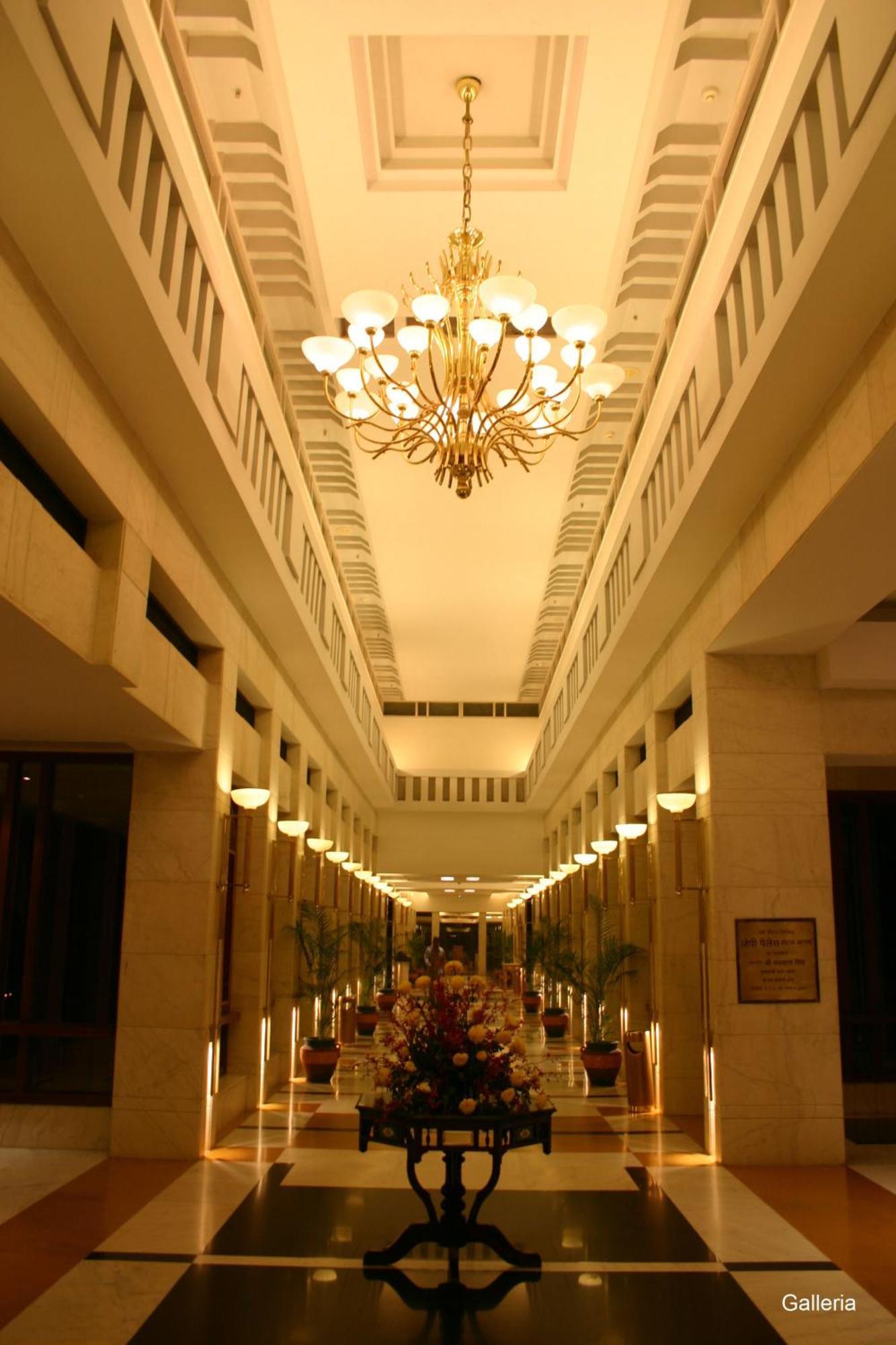 Jaypee Palace Hotel Agra  Exterior foto